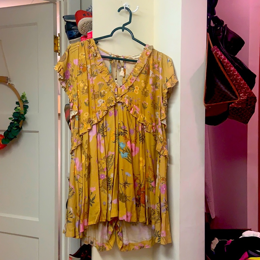 Cute never worn romper from spell